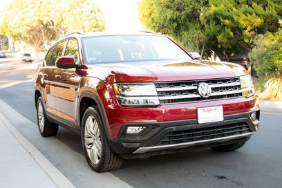 Used 2019 Volkswagen Atlas SE w/ Towing Package