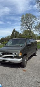 Used 2002 Ford E-250 and Econoline 250