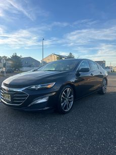 Used 2022 Chevrolet Malibu LT