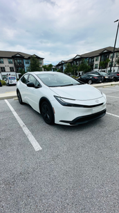 Used 2023 Toyota Prius LE