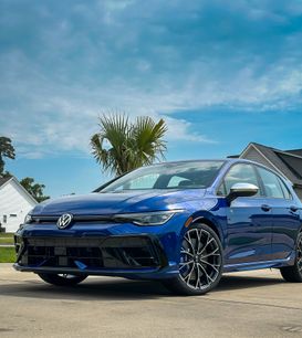 Used 2025 Volkswagen Golf w/ Euro Style Package