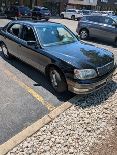 Used 2000 Lexus LS 400