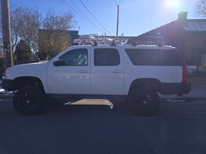 Used 2012 GMC Yukon XL 2500 SLT w/ SLT-2 Equipment Package