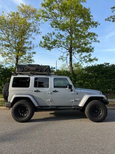Used 2015 Jeep Wrangler Unlimited Sahara w/ Connectivity Group