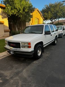 Used 1999 GMC Yukon 2WD 4-Door