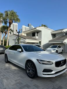 Used 2018 Volvo S90 T5 Momentum w/ Convenience Package