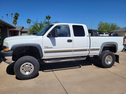 Used 2001 Chevrolet Silverado 2500 LS w/ Off-Road Skid Plate Pkg