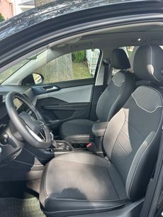 Used 2024 Volkswagen Taos SE