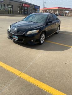 Used 2011 Toyota Camry SE