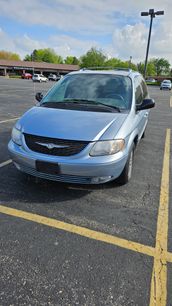 Used 2003 Chrysler Town & Country Limited