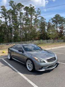 Used 2014 INFINITI Q60 Journey w/ Premium Package