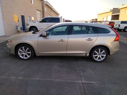 Used 2017 Volvo V60 T5 Premier w/ Convenience Package