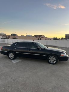 Used 2003 Lincoln Town Car Cartier L