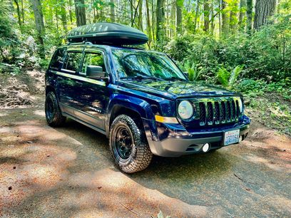 Used 2014 Jeep Patriot Sport w/ Power Value Group