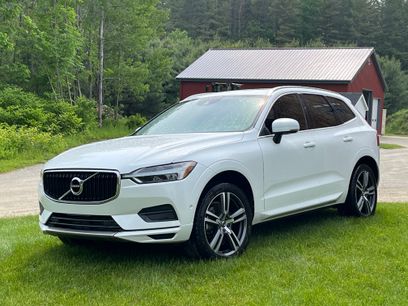 Used 2019 Volvo XC60 T6 Momentum w/ Premium Package