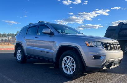 Used 2020 Jeep Grand Cherokee Laredo