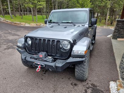 Used 2021 Jeep Gladiator Sport