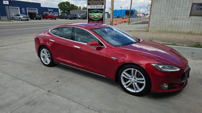 Used 2016 Tesla Model S 90D