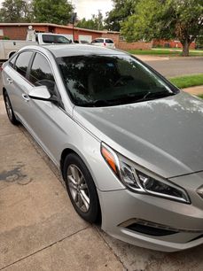 Used 2015 Hyundai Sonata SE w/ Option Group 09