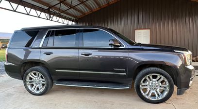 Used 2018 GMC Yukon SLT w/ Premium Edition