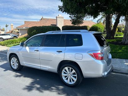 Used 2010 Toyota Highlander Limited