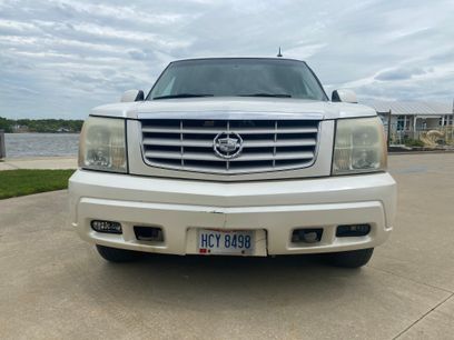 Used 2003 Cadillac Escalade ESV AWD