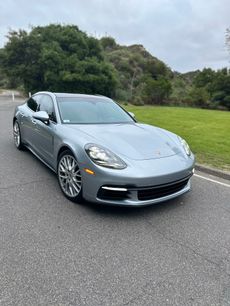 Used 2018 Porsche Panamera 4