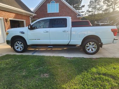 Used 2016 Nissan Titan SV