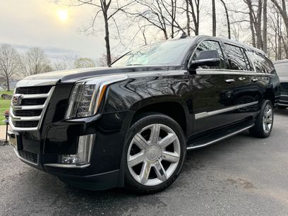 Used 2020 Cadillac Escalade ESV Luxury