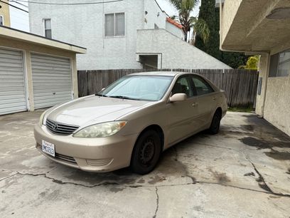 Used 2005 Toyota Camry LE