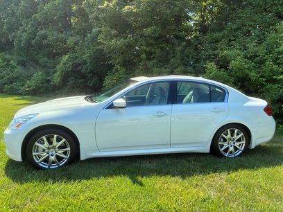 Used 2009 INFINITI G37 Journey