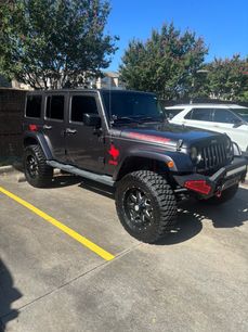 Used 2014 Jeep Wrangler Unlimited Sahara w/ Connectivity Group