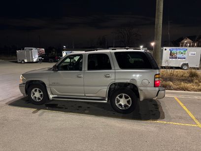 Used 2004 GMC Yukon Denali