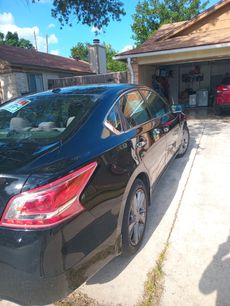 Used 2013 Nissan Altima 2.5 SV