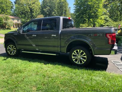 Used 2015 Ford F150 Lariat w/ Equipment Group 502A Luxury
