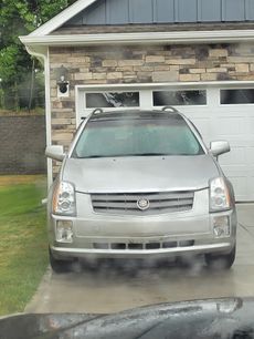 Used 2004 Cadillac SRX w/ Preferred Equipment Group