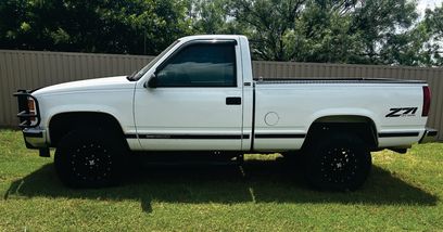 Used 1997 GMC Sierra 1500 4x4 Regular Cab w/ Marketing Option Pkg 3