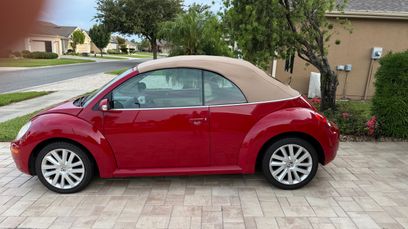 Used 2008 Volkswagen Beetle SE