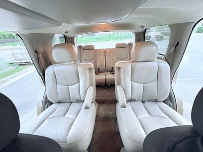 Used 2005 Chevrolet Tahoe LT w/ LT Preferred Equipment Group