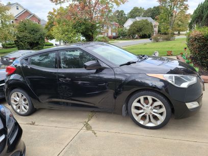 Used 2015 Hyundai Veloster w/ Option Group 02