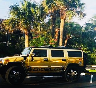 Used 2005 HUMMER H2 w/ Preferred Equipment Group