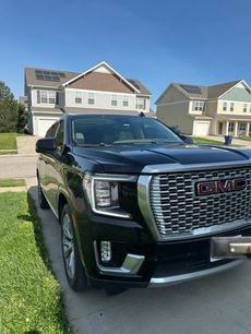 Used 2023 GMC Yukon XL Denali w/ Denali Reserve Package