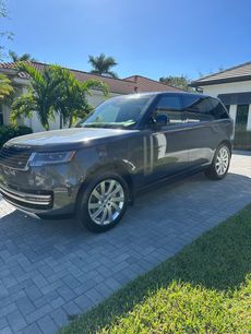 Used 2025 Land Rover Range Rover Long Wheelbase SE