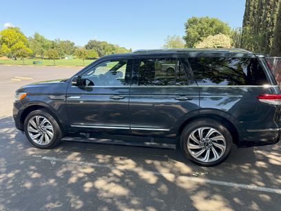 Used 2022 Lincoln Navigator Reserve