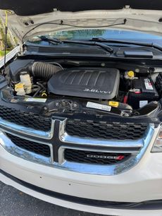 Used 2013 Dodge Grand Caravan SXT