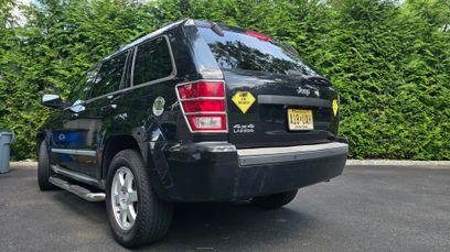 Used 2009 Jeep Grand Cherokee Laredo