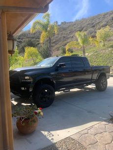 Used 2016 RAM 2500 Laramie w/ Black Appearance Group