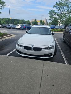Used 2018 BMW 320i xDrive Sedan
