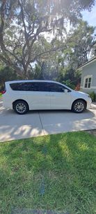 Used 2022 Chrysler Pacifica Touring-L