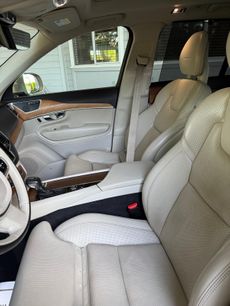 Used 2018 Volvo XC90 T6 Inscription w/ Convenience Package